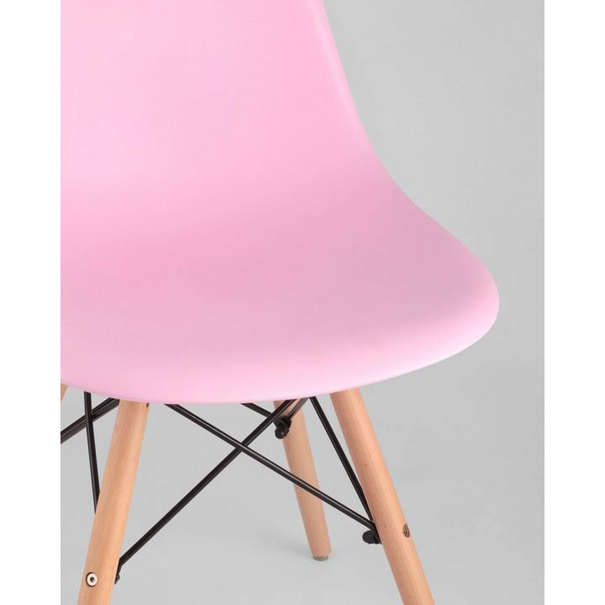 Набор из 4 стульев Eames бежевый SGR_8056PP-PINK-X4